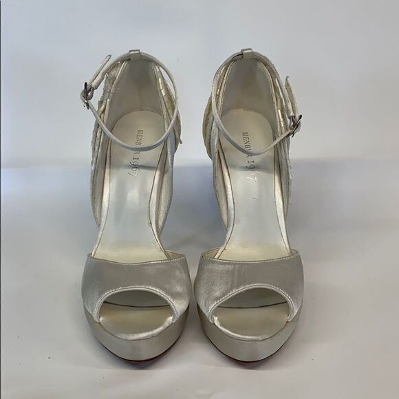 Menbur 1967 Satin Peep Toe Jeweled Platform Heels - Picture 1 of 4